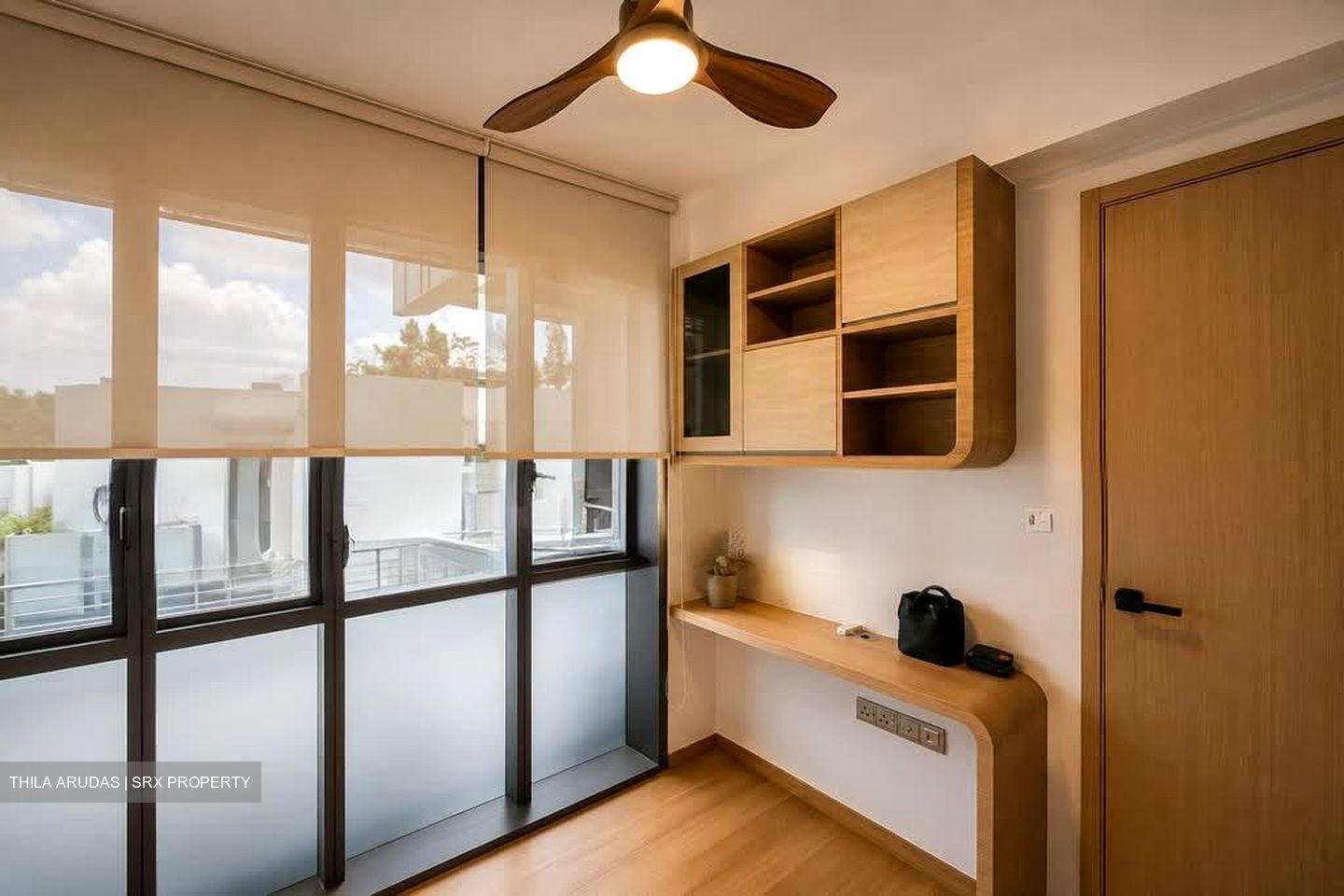 Haus On Handy (D9), Condominium #595519241